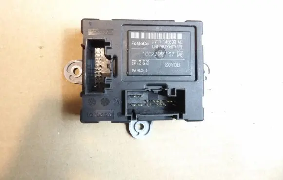 Ford Fiesta Door control unit/module CV1T14B533AE 1002722707 P4F13R4