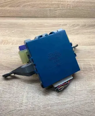 Toyota Corolla Verso AR10 Combustion control unit/module 896180F020 MB1238009021