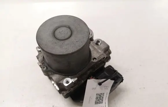 Mazda 6 ABS Pump GAM7437A0 1338004451 K0089