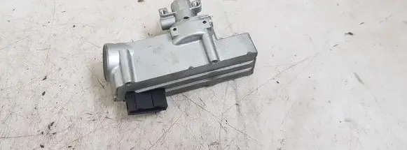 Volkswagen Touareg I Steering wheel lock 2636