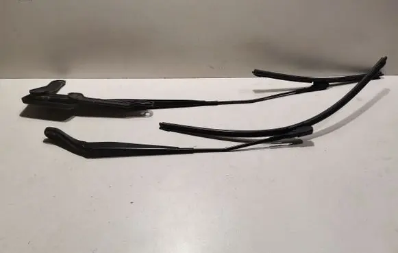 Mercedes-Benz Vito Viano W447 Windshield/front glass wiper blade A4478200100