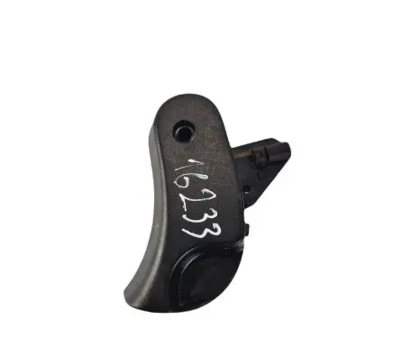 BMW 3 E46 Engine bonnet (hood) release handle 8223163