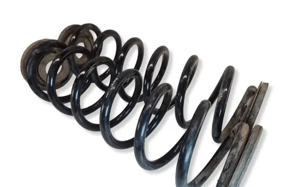 Volkswagen PASSAT B6 Rear coil spring 