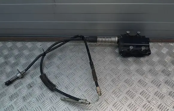 Chevrolet Camaro Hand brake control module 23432308