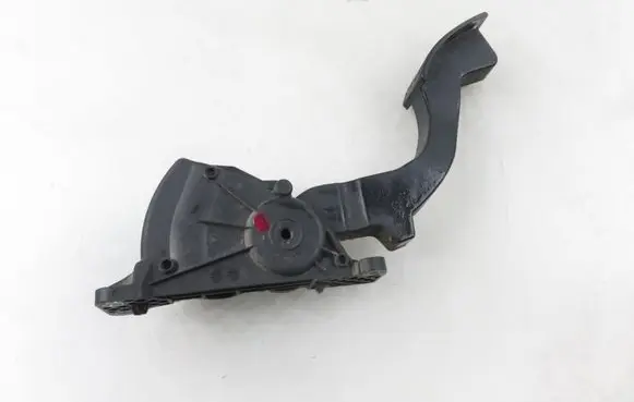 Volvo S40 Accelerator throttle pedal 6PV00864101 4M519F836AH