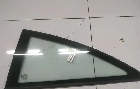 Opel Corsa D Rear side window AS2