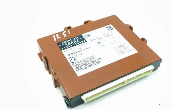 Lexus CT 200H Keyless (KESSY) go control unit/module 8999076020 2325005623 2010DJ2912