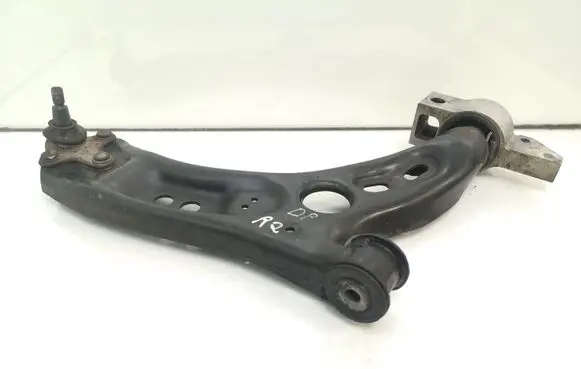 Skoda Octavia Mk2 (1Z) Front lower control arm/wishbone 1K0199232J