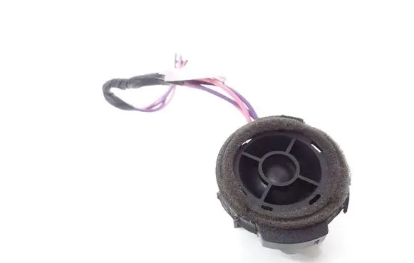 Toyota Avensis T270 Panel speaker 8616002700