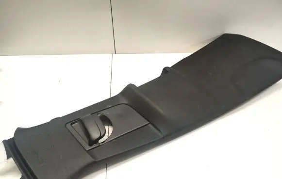 Volvo XC90 (B) pillar trim (top) 31651531 31651538 31651530
