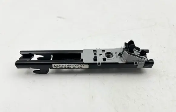 Mercedes-Benz E W212 Seat belt height adjuster A2128600188 34022523