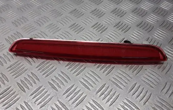 Audi A3 S3 8P Third/center stoplight 8P4945097C