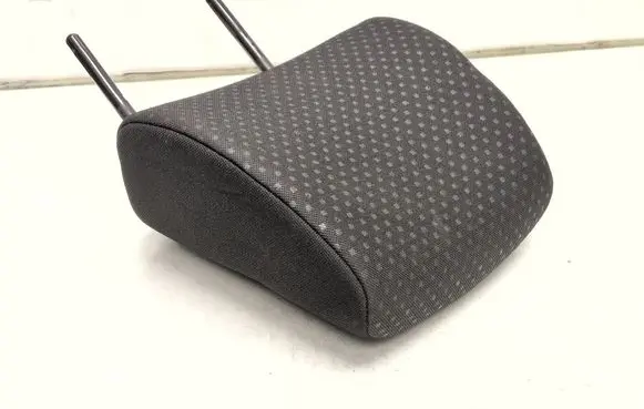 Toyota Yaris Front seat headrest 