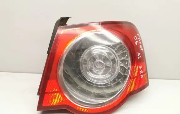 Volkswagen PASSAT B6 Rear/tail lights ZSB3C5945096H