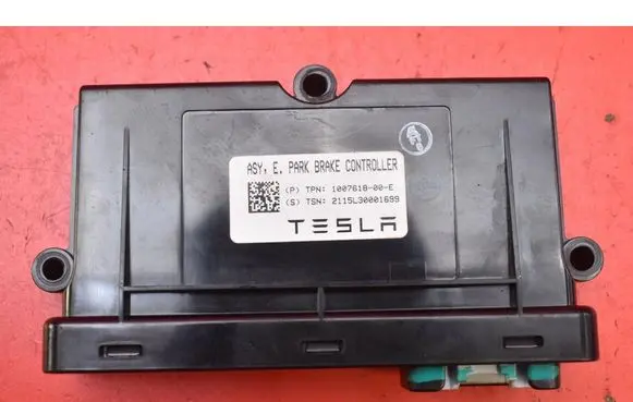 Tesla Model S Engine control unit/module ECU 100761800E
