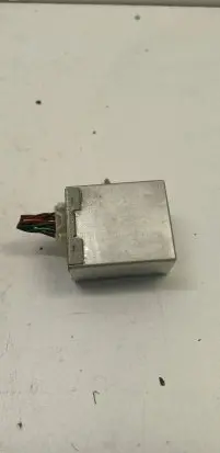 Pontiac Vibe Cruise control unit/module 8824002050