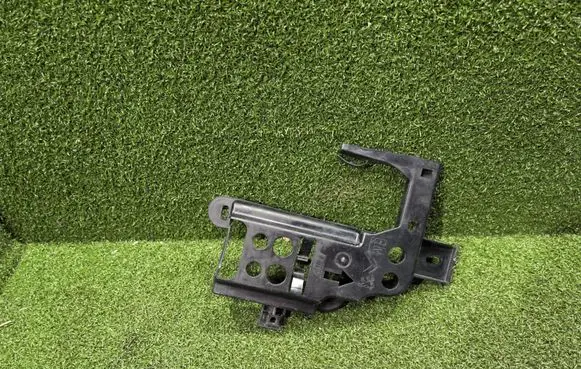 Citroen C4 Cactus Other engine bay part 981349178A