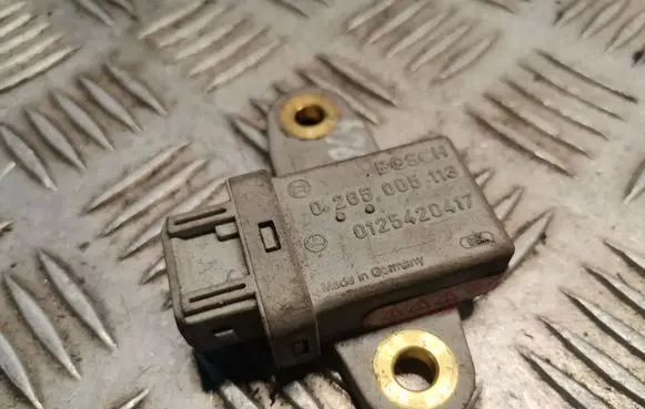Mercedes-Benz A W168 ESP acceleration yaw rate sensor 0125420417