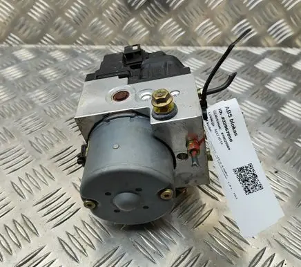 Mazda MX-5 NB Miata ABS Pump N068437A0