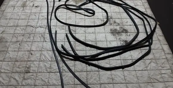 Nissan Qashqai Front door rubber seal