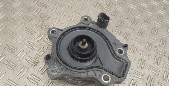 Toyota Prius (XW50) Water pump 