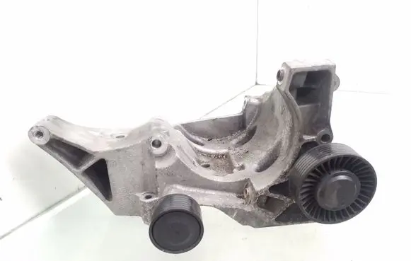 Generator/alternator bracket