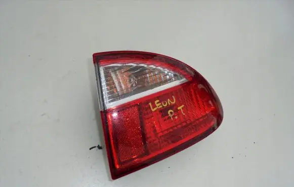 Seat Leon (1M) Rear/tail lights