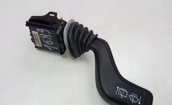 Suzuki Ignis Wiper control stalk