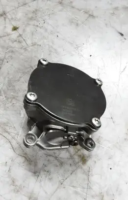 Audi Q7 4L Vacuum pump 059100M WFR250516 1813112