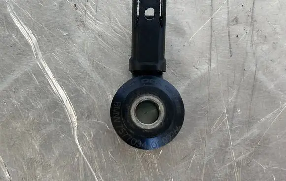 BMW X5M E70 Detonation knock sensor 7577034