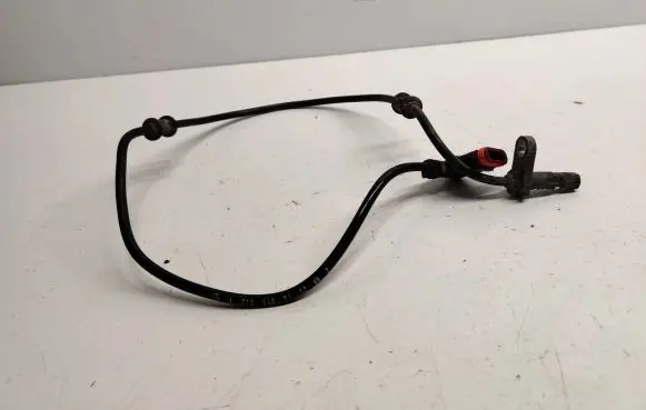 Mercedes-Benz E W212 ABS rear brake sensor A2125402117