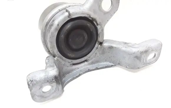 Volvo S80 Engine mount bracket 8G9M6F012BB 30793318