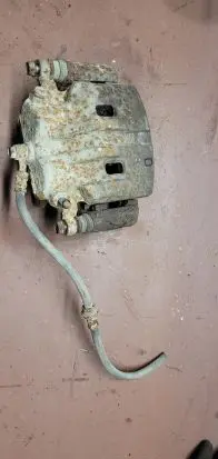 Nissan X-Trail T30 Front brake caliper
