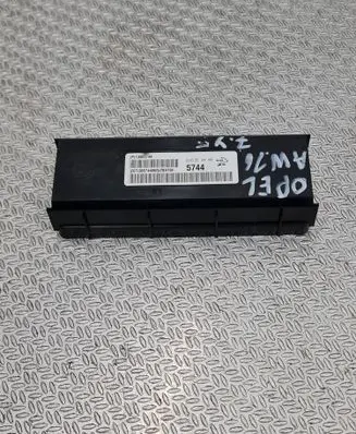 Opel Insignia A Other control units/modules 13505744 5744