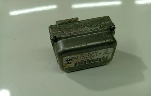 Volvo V50 ESP acceleration yaw rate sensor 3M5T14B296AB