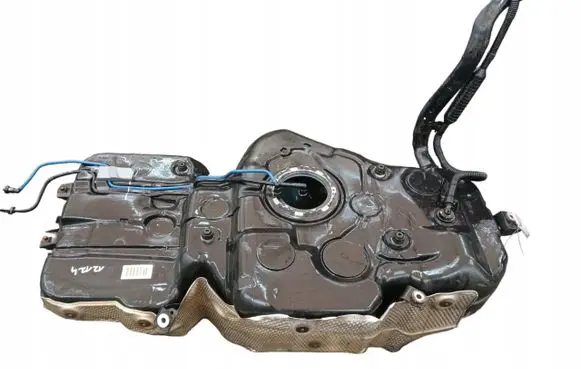 Audi A4 S4 B5 8D Fuel tank 