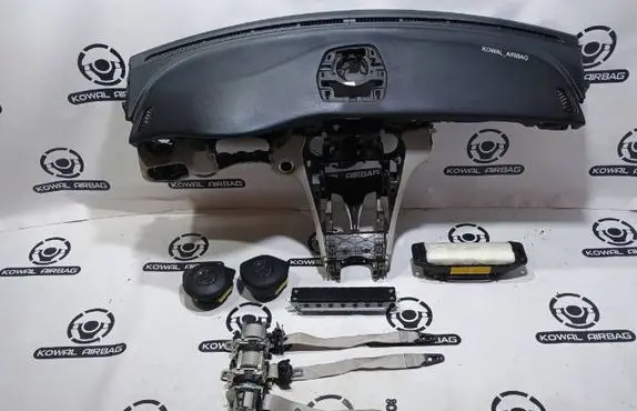 Mercedes-Benz C W205 Dashboard A2056801487 A0008608300 A2058600002