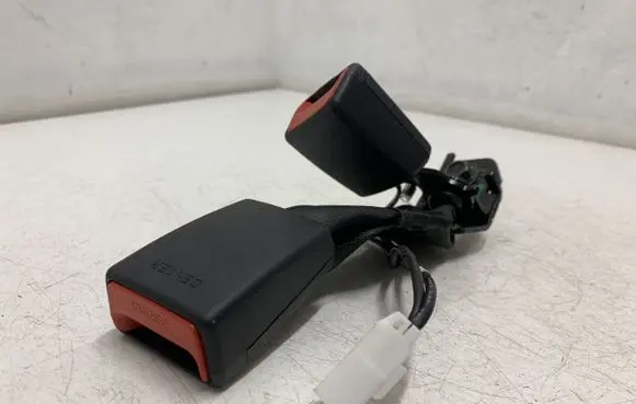 KIA Stonic Rear seatbelt buckle 898B0H8200 180605A0433