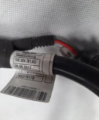 Audi Q7 4M Positive cable (battery) 4M0971228DB