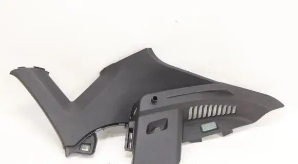 Cupra Leon Other trunk/boot trim element 5FA8677625784831