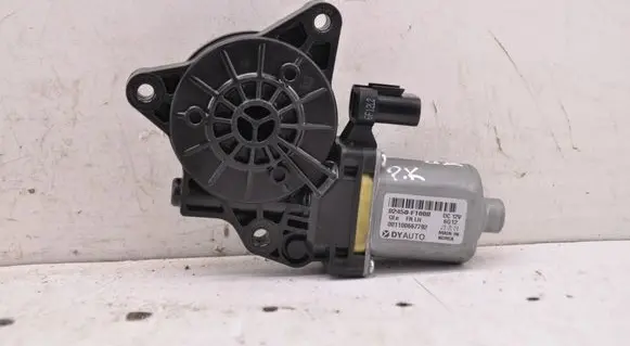 KIA Sportage Front door window regulator motor 82450F1000
