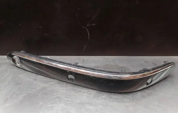 Mercedes-Benz S W220 Front bumper splitter molding