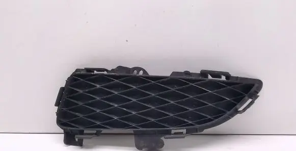 Mazda 3 I Front fog light trim/grill BP4K50C21