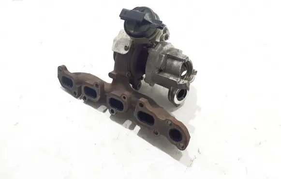 Volkswagen PASSAT B8 Turbo 04L253010T
