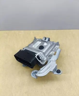 Mercedes-Benz C W205 Adblue control unit A0009006706 A0009012003 0281031381