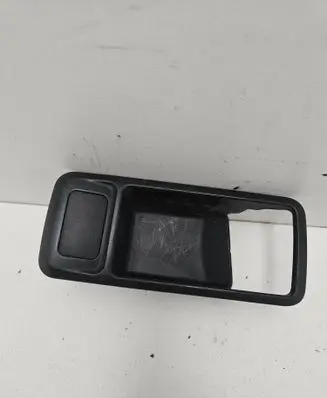 Ford C-MAX I Front door handle cover 3M51226A37