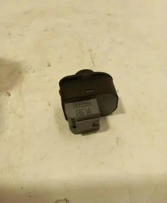 Peugeot 206 Wing mirror switch