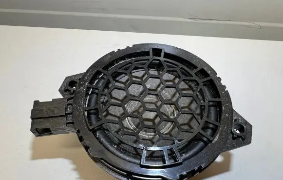Audi A3 S3 8V Panel speaker 8V0035397A