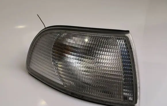 Audi A8 S8 D2 4D Front indicator light 4D0953050 1315106911 1315106035
