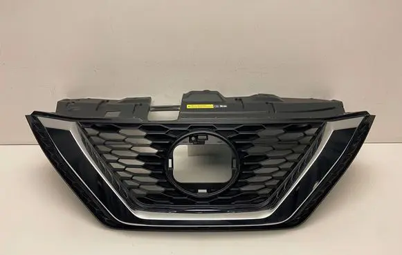 Nissan Qashqai Front bumper upper radiator grill 62310HV3